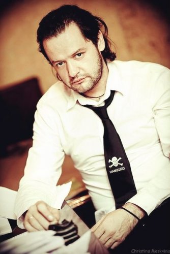 artist image